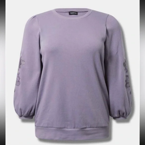 Lavender Embroidered Women's Top - Picture 2 of 6